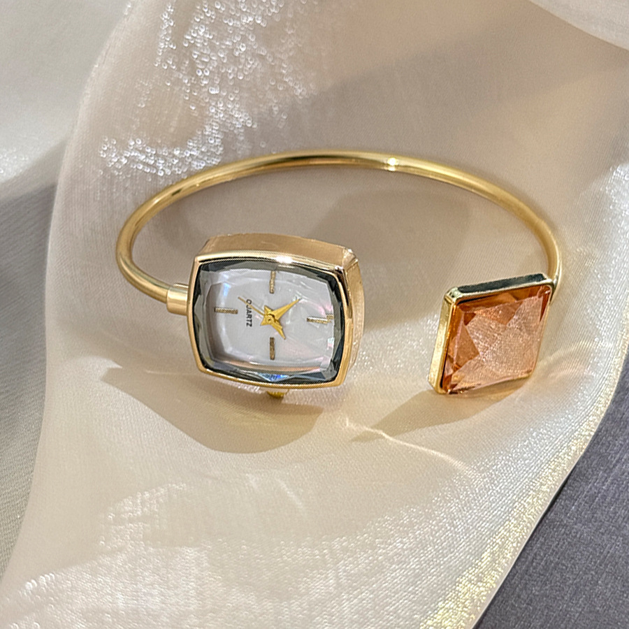 Cross-border new big diamond E - Jewelry Watches Vintage のレビューと価格