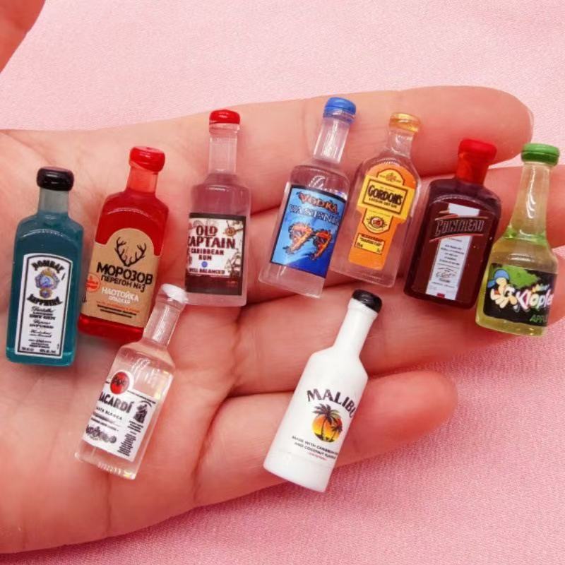 11pcs Mini Simulation Resin 3D - Drop Earrings のレビューと価格