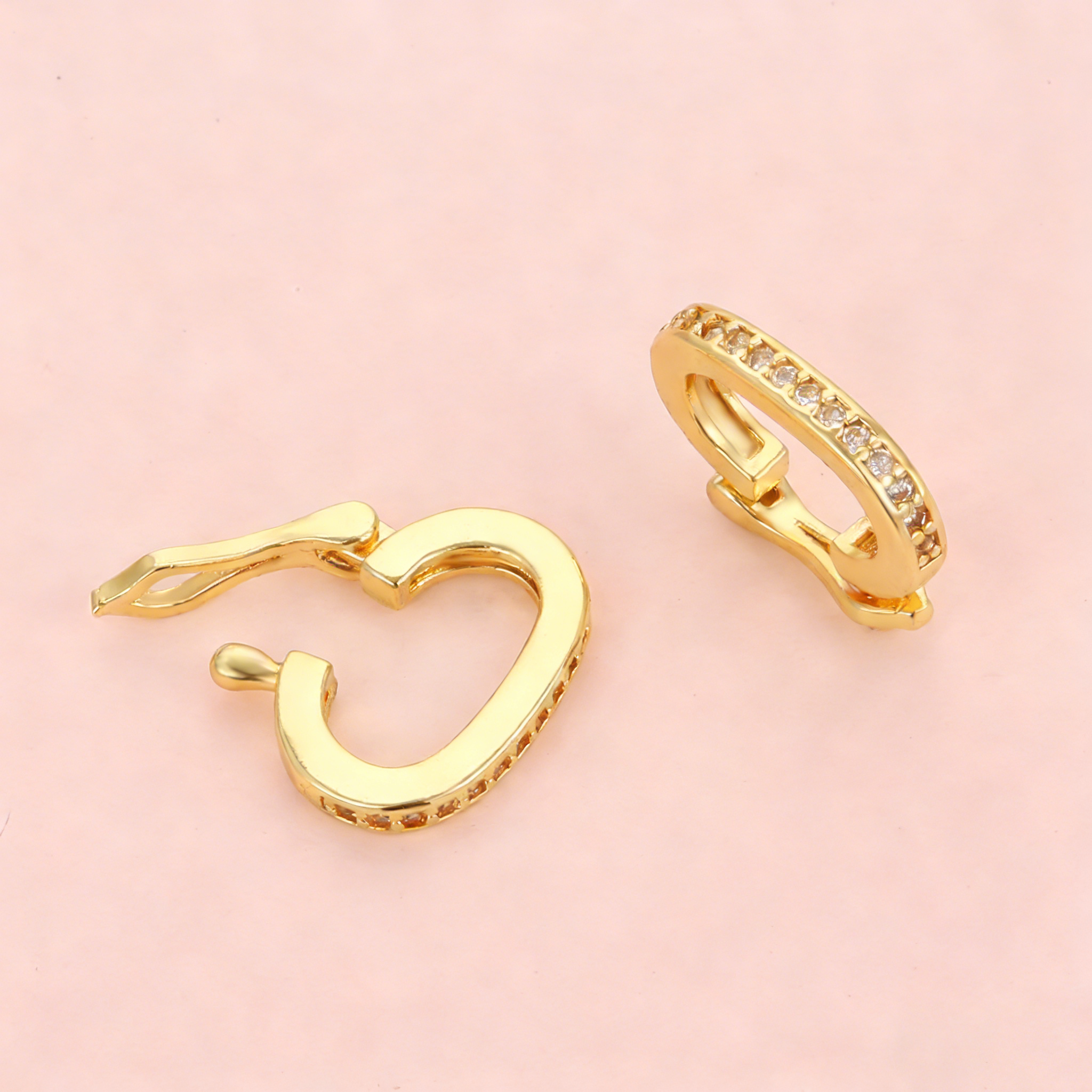 5pcs Fashion Bikini Button Cha - Drop Earrings のレビューと価格